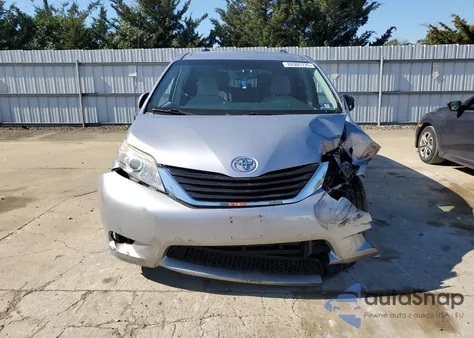 2012 Toyota Sienna Le from USA, damaged, VIN 5TDKK3DC7CS198330
